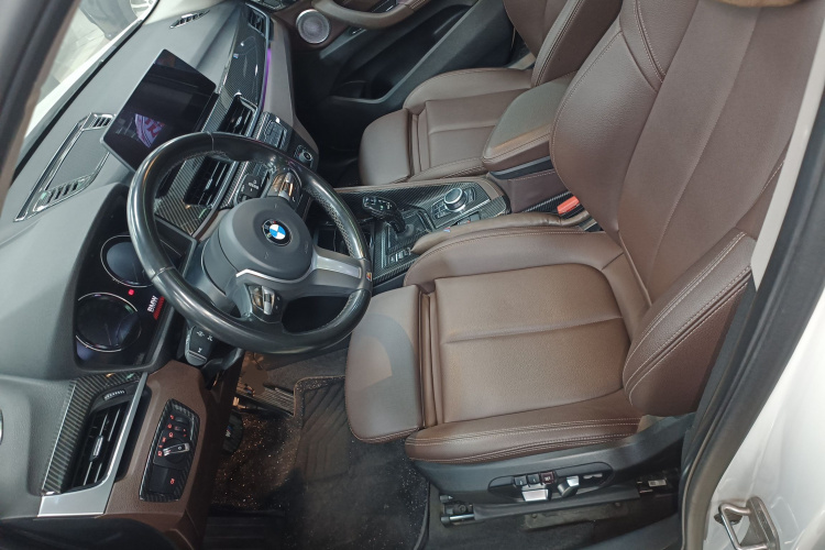 BMW X1 2021 car image #19