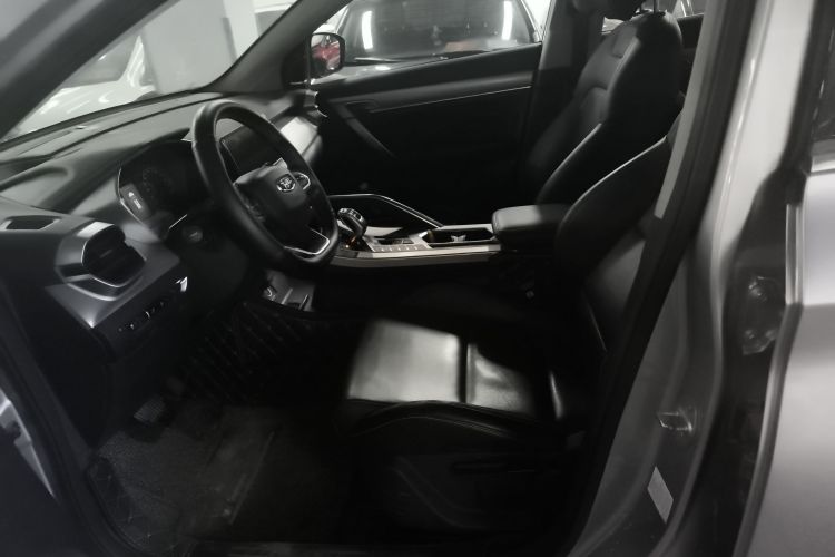 GEELY Coolray 2019 car image #19