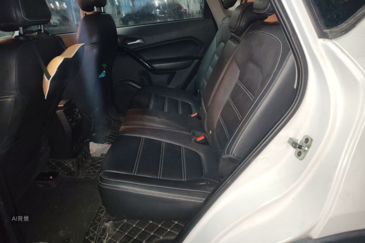 MG GS 2017 car image #19