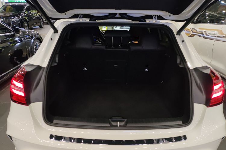 Mercedes-Benz GLA AMG 2017 car image #19