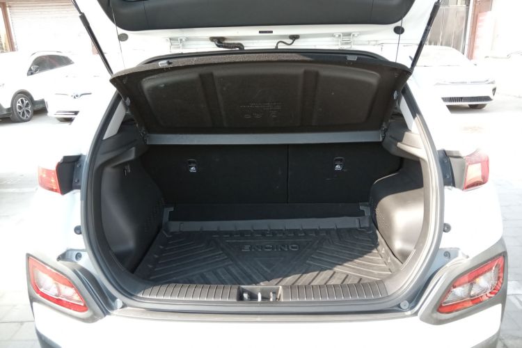 Hyundai Kona EV 2021 car image #19