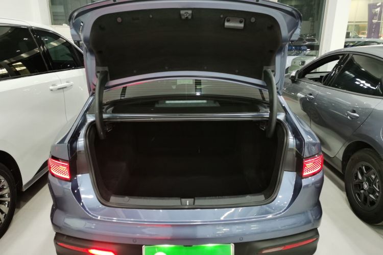 BYD Seal 05 DM-i 2025 #19 BYD Seal 05 DM-i 2025 car image #19