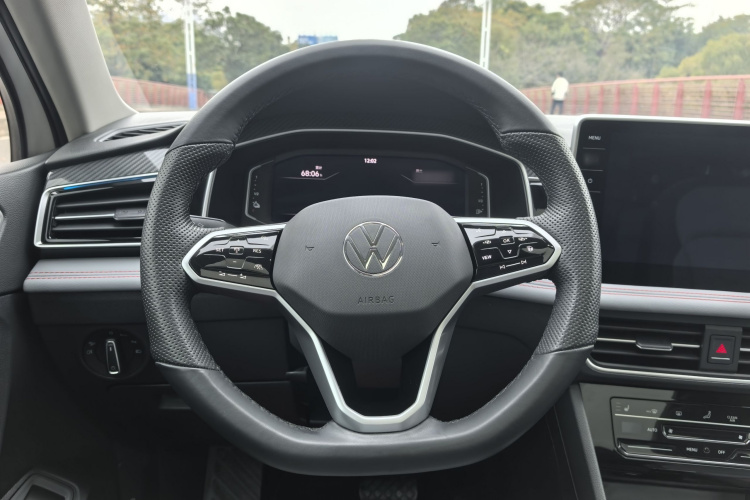 Volkswagen Tiguan L New Energy 2022 car image #19