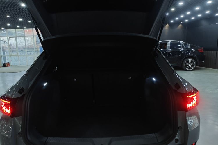 Volkswagen ID.4 Crozz 2024 #19 Volkswagen ID.4 Crozz 2024 immagine di auto #19