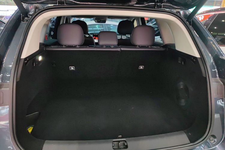 零跑汽车 零跑C10 2025 汽车图片 #19