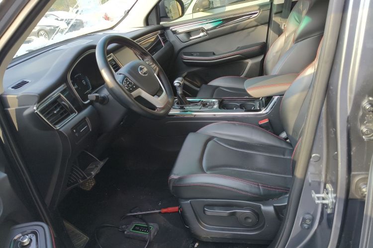 SWM斯威汽车 SWM斯威G05 2020 汽车图片 #19