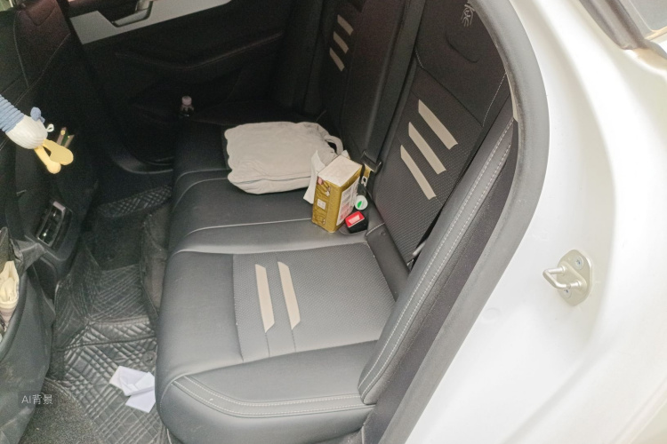 BYD Qin Pro New Energy 2019 #19 BYD Qin Pro New Energy 2019 car image #19