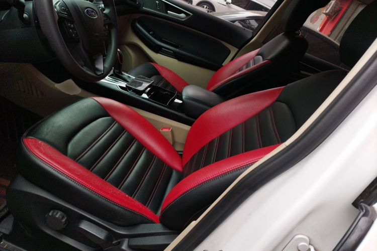 Ford Edge 2018 car image #19