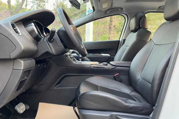 Peugeot 3008 2015 car image #19