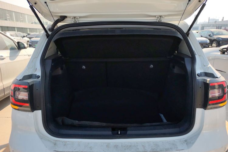 Tacqua 2024 car image #19
