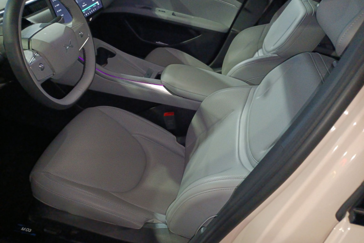 Xpeng 2025 car image #19