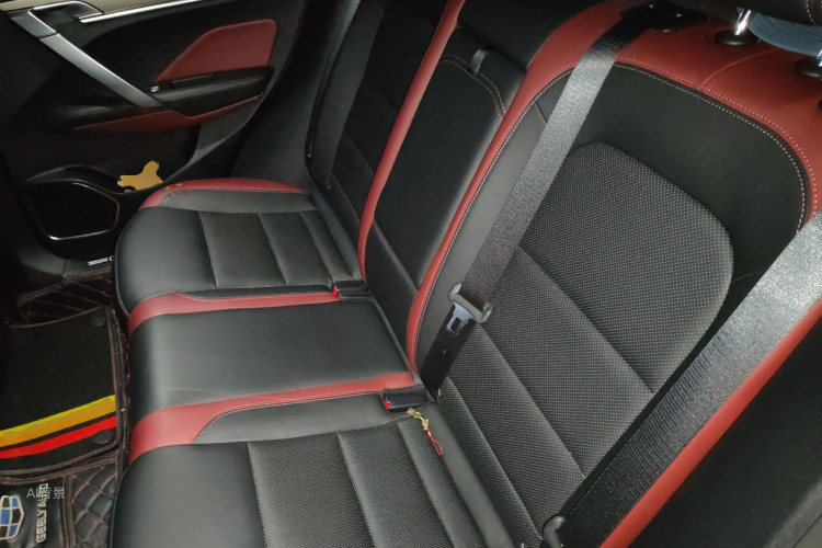 GEELY Coolray 2019 #19 GEELY Coolray 2019 car image #19