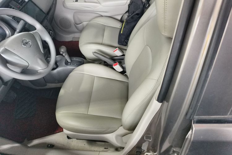 Nissan Sunny 2019 car image #19