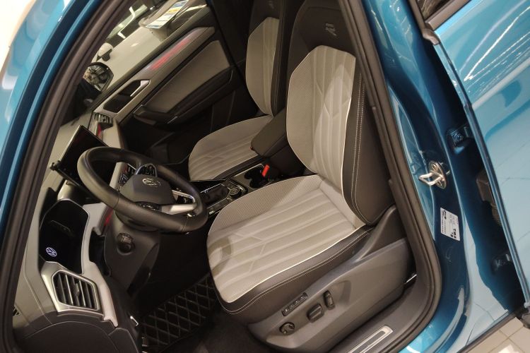 Volkswagen Tayron 2022 immagine di auto #19