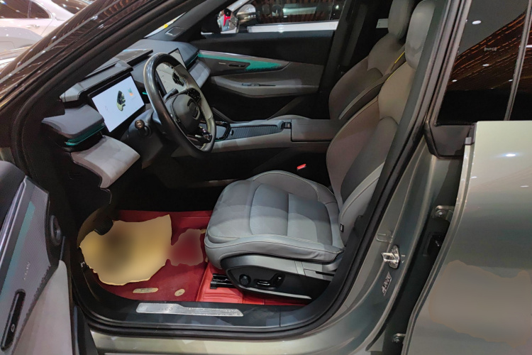 Lynk & Co 08 EM-P 2023 car image #19