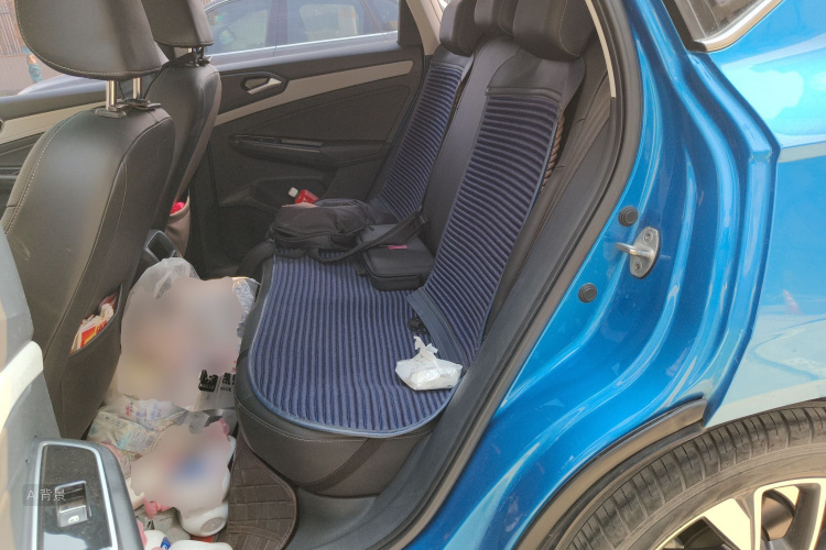 VS5 2023 car image #19