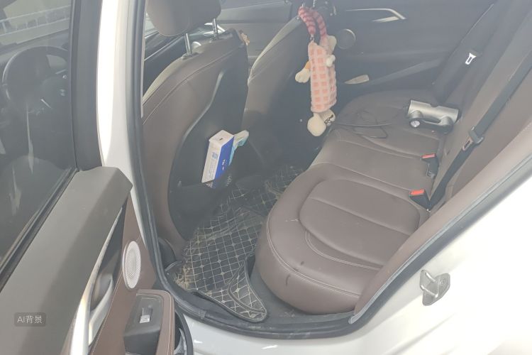 BMW 1 Series 2020 car image #19