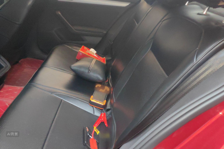 Volkswagen Lamando 2018 immagine di auto #19