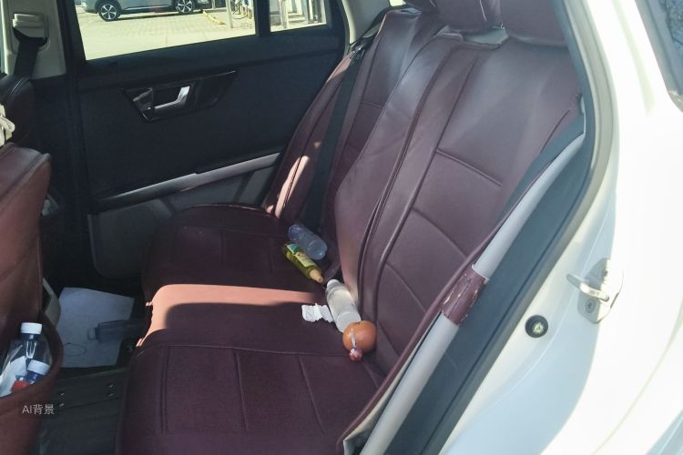 Mercedes-Benz GLK Class 2014 car image #19