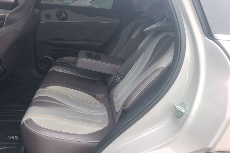 BYD Frigate 07 2023 #19 BYD Frigate 07 2023 car image #19