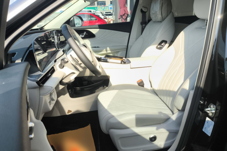 Exceed Yaoguang 2025 #19 Exceed Yaoguang 2025 car image #19