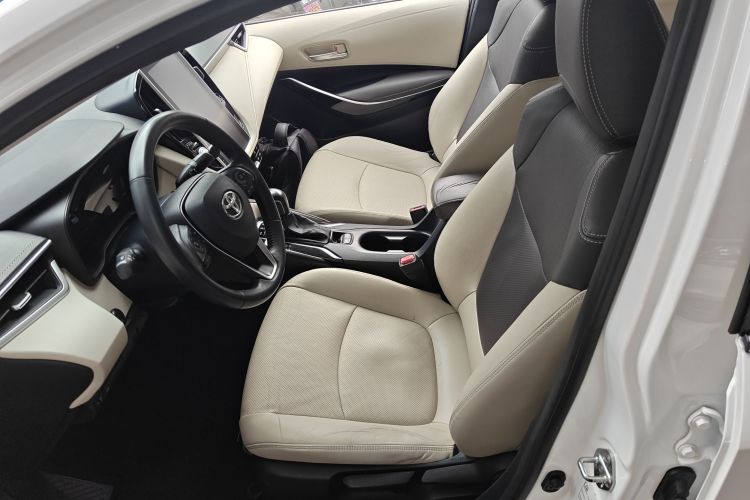 Toyota Corolla 2019 #19 Toyota Corolla 2019 car image #19