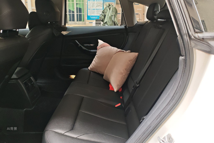 BMW 3 Series GT 2018 #19 BMW 3 Series GT 2018 immagine di auto #19