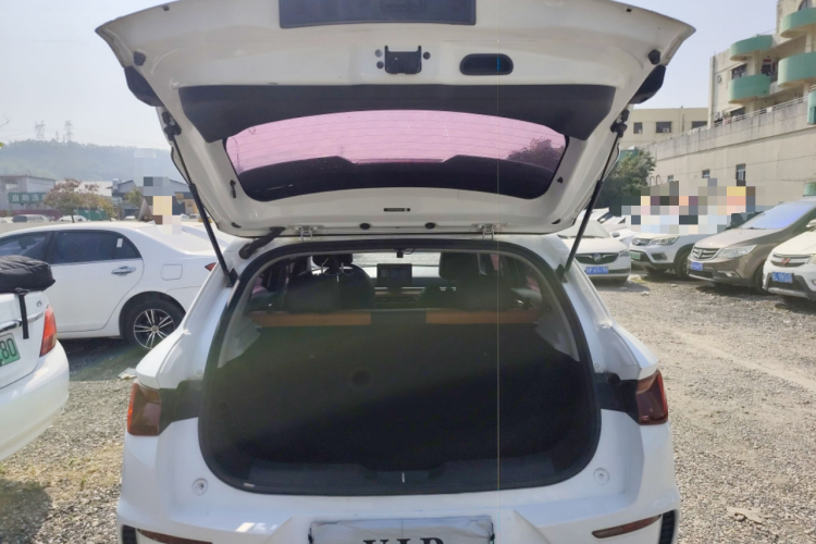 BYD e2 2021 #19 BYD e2 2021 صورة سيارة #19