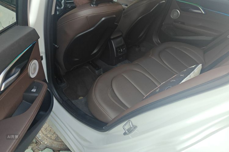 BMW 1 Series 2023 car image #19