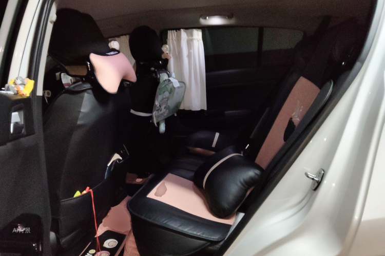 Kia KX5 2016 صورة سيارة #19