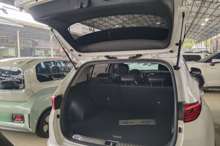 Kia KX5 2018 immagine di auto #19