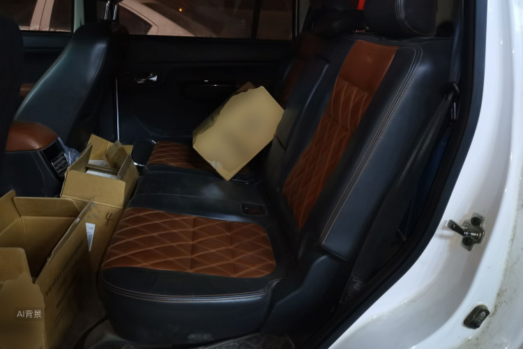 SWM X3 2018 imagen de coche #19