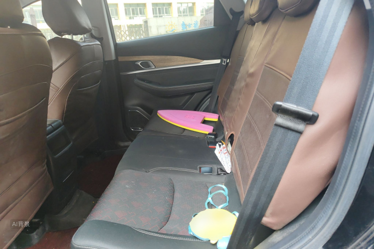 Jetour X70 2021 صورة سيارة #19