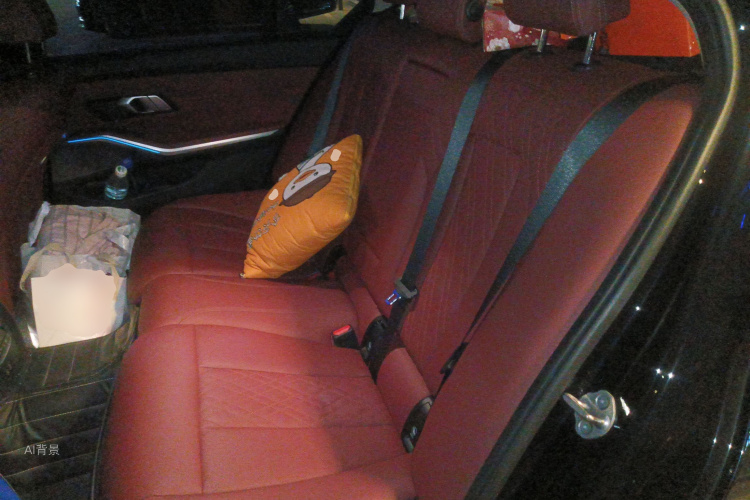 BMW i3 2024 car image #19