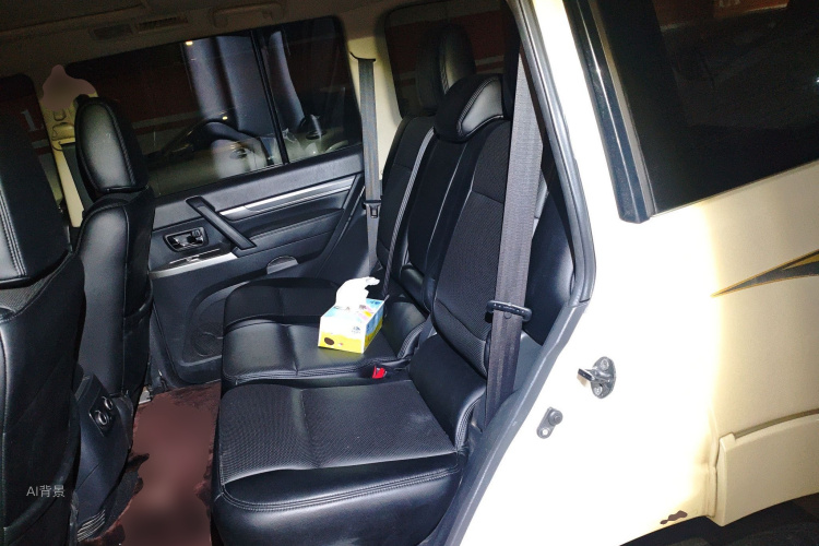 劳斯莱斯 帕杰罗(进口) 2018 汽车图片 #19