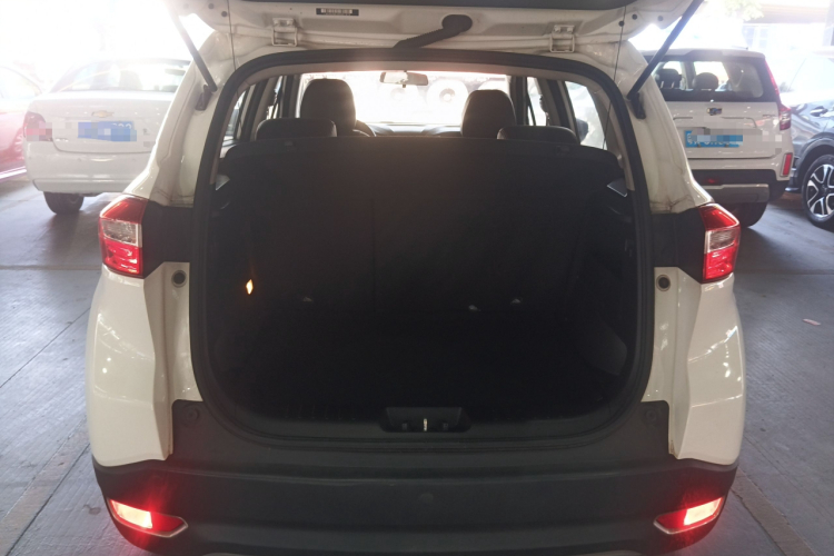 Changan CS15 2017 immagine di auto #19