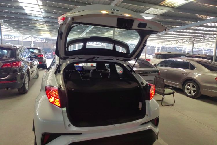 Toyota Izoa E 2022 imagem de carro #19