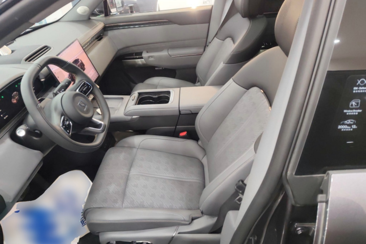 极氪 极氪7X 2025 汽车图片 #19