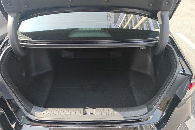 Honda Inspire 2023 #19 Honda Inspire 2023 car image #19