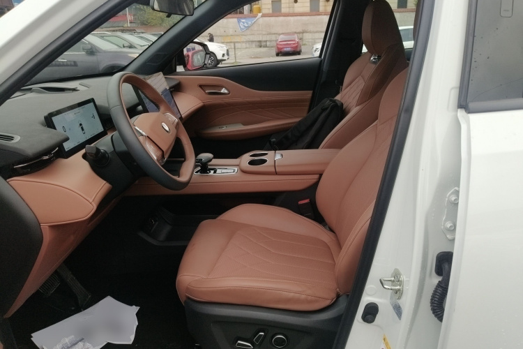 Changan UNI-Z PHEV 2024 #19 Changan UNI-Z PHEV 2024 car image #19