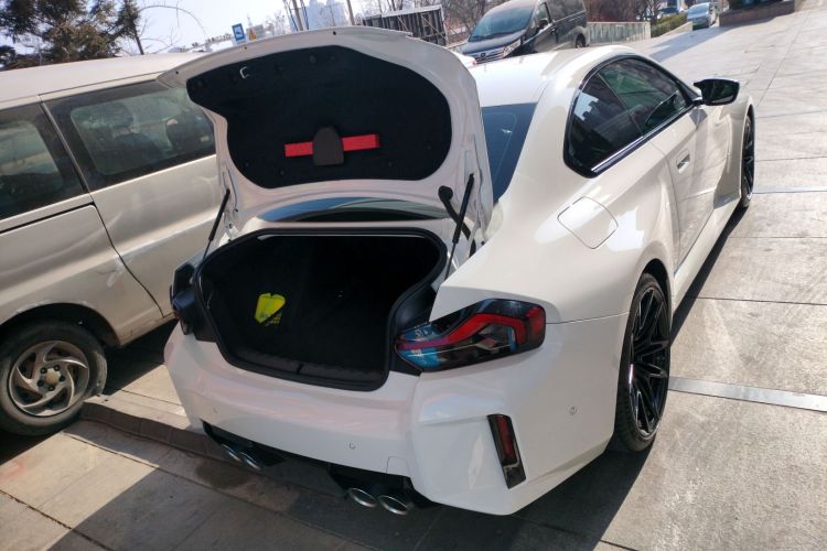 BMW M2 2024 car image #19