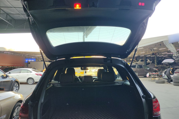 Mercedes-Benz GLC Class 2021 #19 Mercedes-Benz GLC Class 2021 car image #19