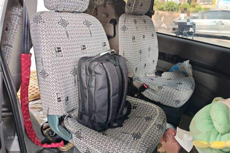 Forthing Lingzhi 2014 #19 Forthing Lingzhi 2014 изображение автомобиля #19