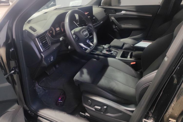 Audi Q5L Sportback 2023 #19 Audi Q5L Sportback 2023 car image #19