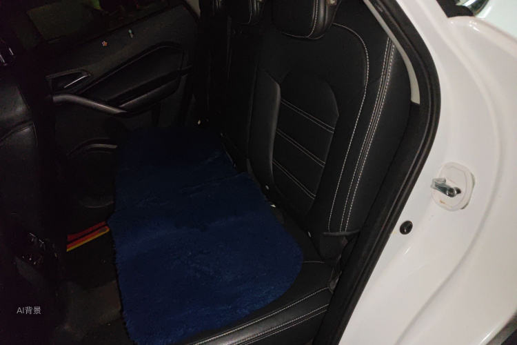 MG GS 2017 car image #19