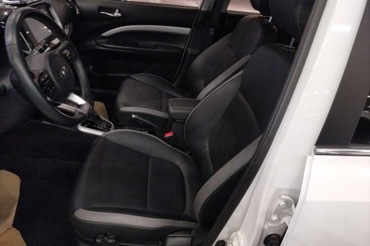 Kia KX1 2020 immagine di auto #19