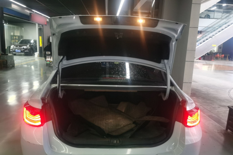 GEELY Emgrand L HiP 2023 #19 GEELY Emgrand L HiP 2023 car image #19