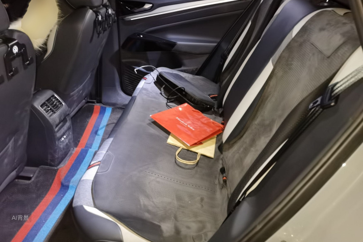 Volkswagen ID.4 Crozz 2023 imagen de coche #19