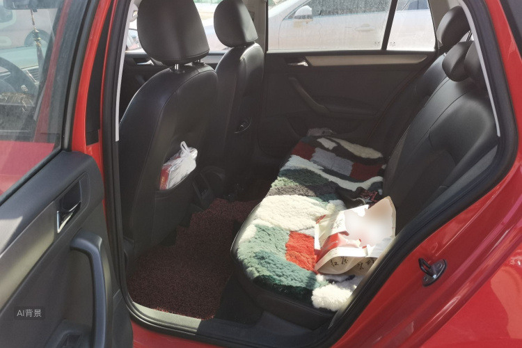 Skoda Rapid Spaceback 2014 car image #19