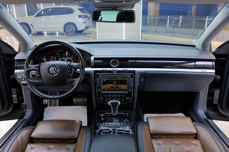 Volkswagen Pheaton 2017 immagine di auto #19